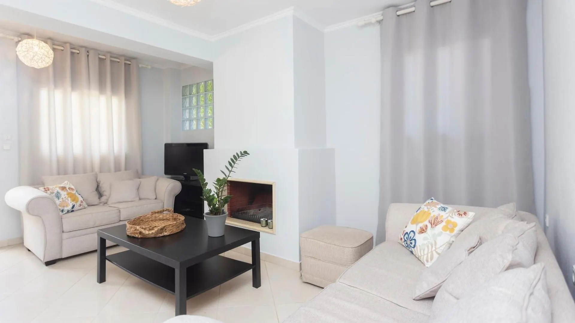 Ikia Apartment Pefkochori Greece