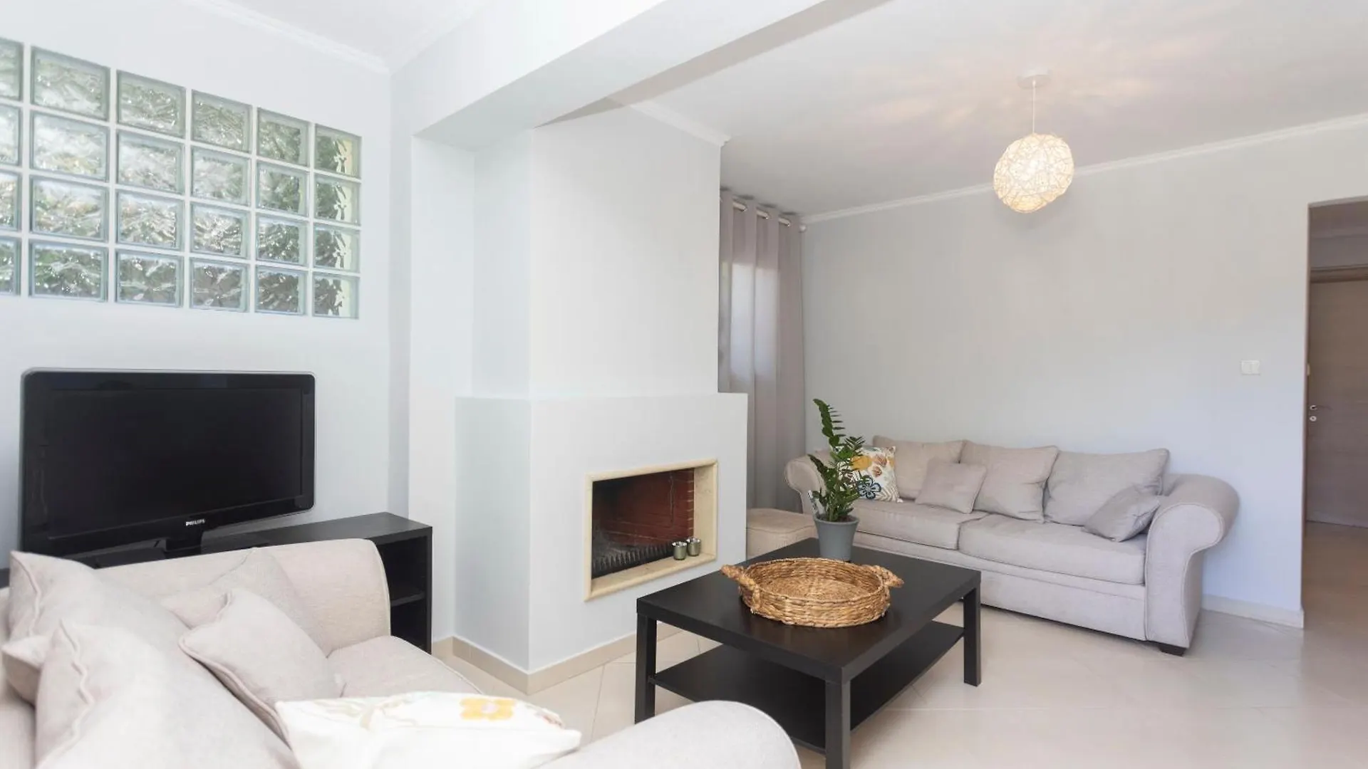 Ikia Apartment Private Garden And Parking 佩科霍里 希腊